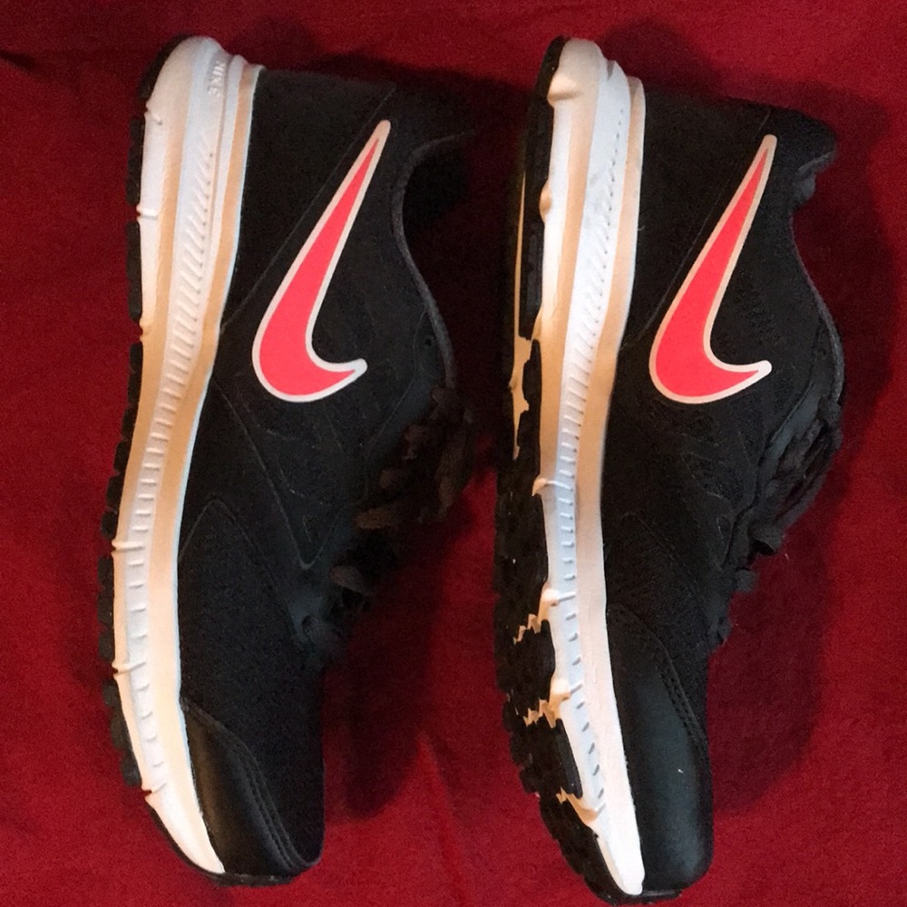 Nike woman’s sneakers